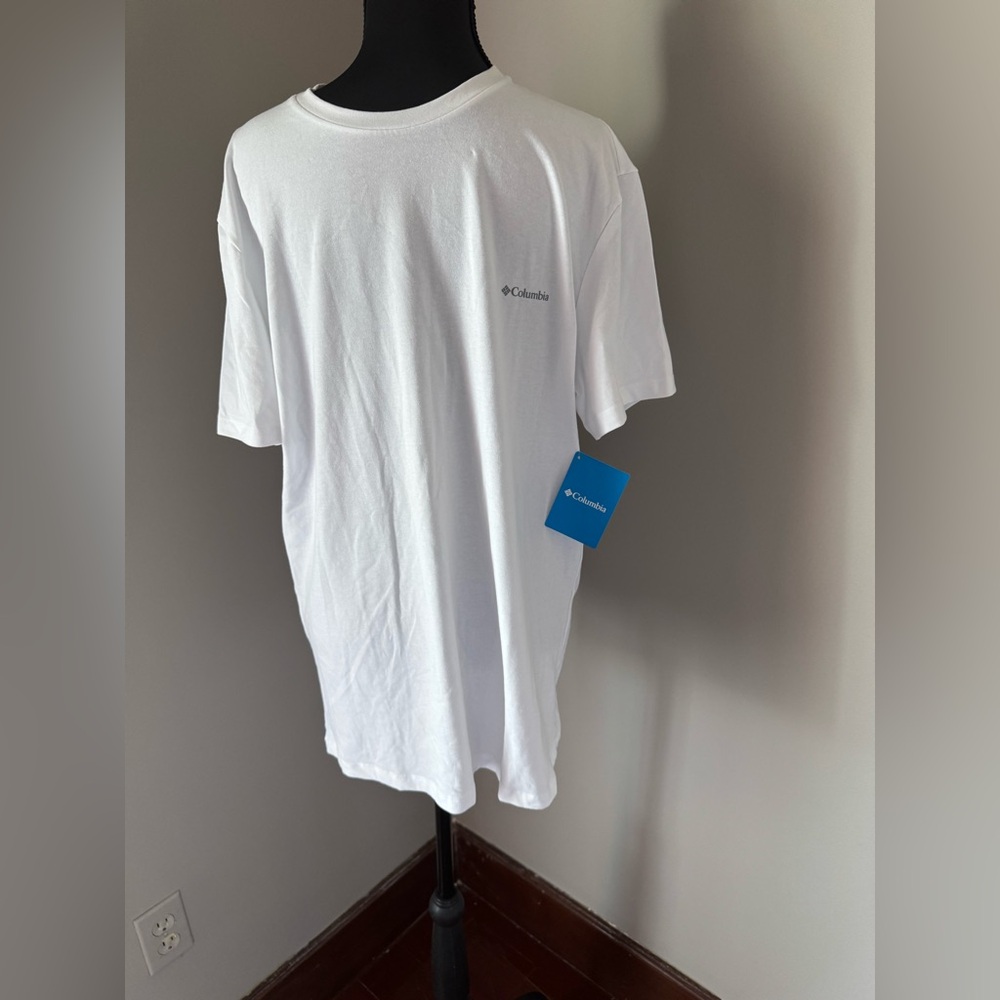 NWT Columbia Men's Classic White Tee